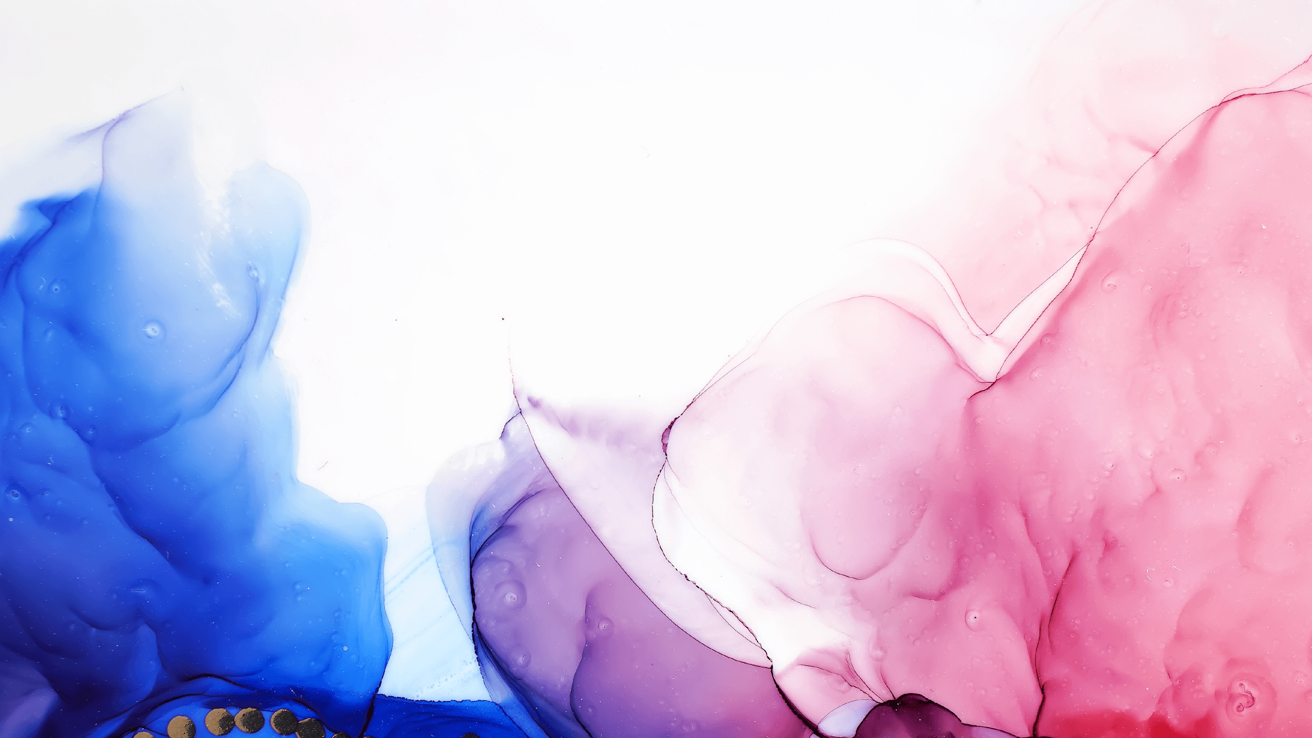 Dye vs. Pigment: What to Know About These Ink Colorants image
